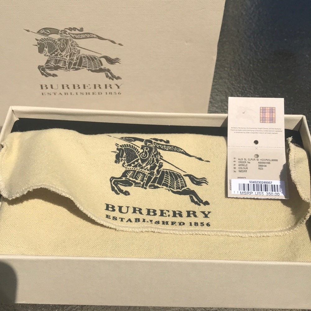 Burberry wallet